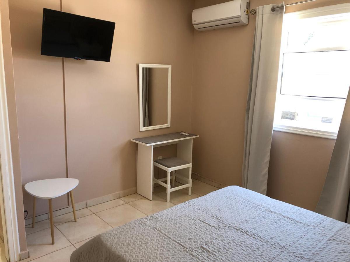 Petros Rooms & Apartments Ликсури Екстериор снимка