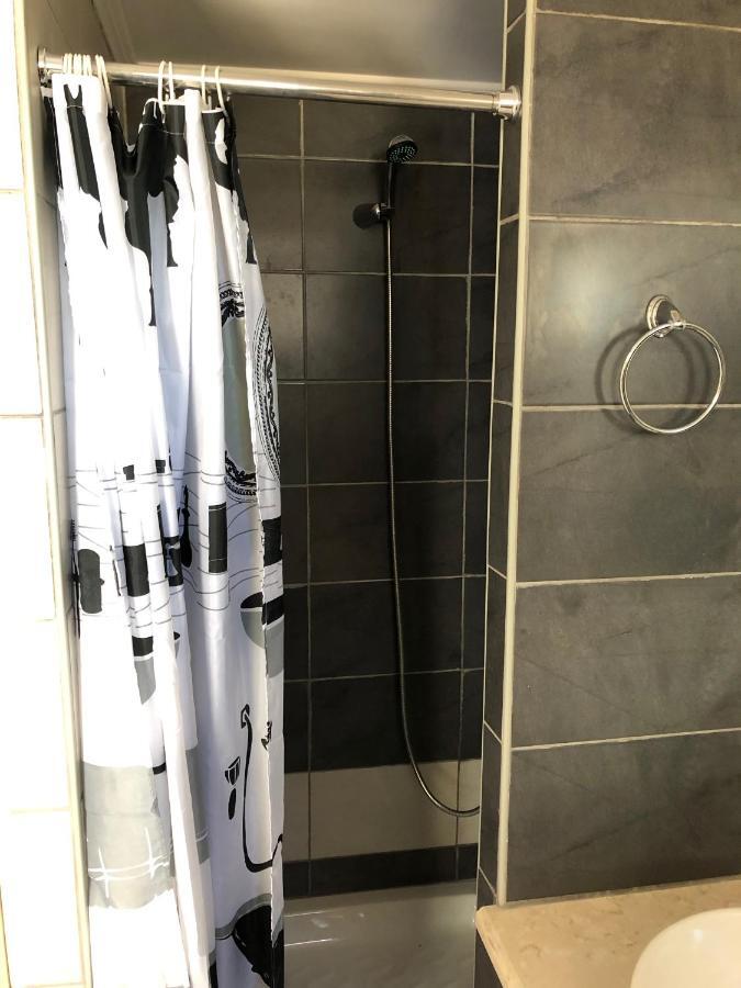 Petros Rooms & Apartments Ликсури Екстериор снимка
